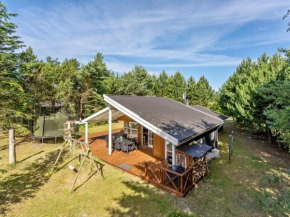 Holiday Home Akseli - 800m from the sea by Interhome, Bogø By
